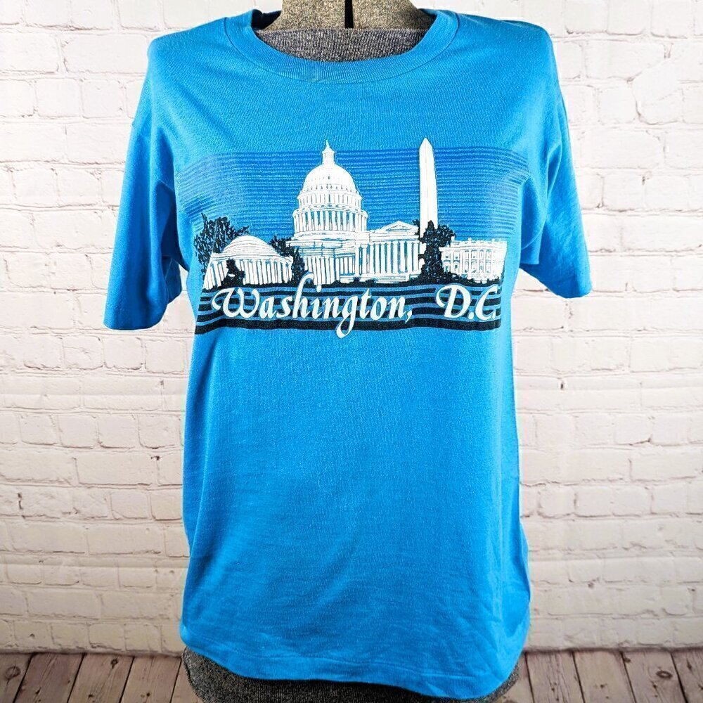 Vintage 80s/90s Washington DC Blue Souvenir Tshirt M